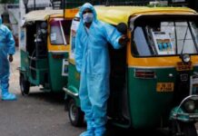 Auto/taxi wallahs get Rs 248-cr aid 2,48,468 beneficiaries get Rs 10,000 each in AP