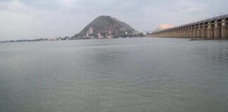 Andhra Pradesh: Dam gate breaks in Guntur district, flood alert issued