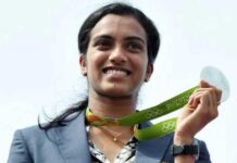 Vijayawada : P V Sindhu receives a grand welcome