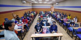 Andhra HC tells govt to reimburse fee to colleges directly, not to mothers