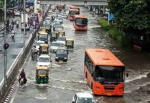Heavy rains in Andhra Pradesh, Karnataka, Kerala; Delhi experiences unusual monsoon