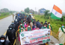 Amaravati Maha Padayatra continues despite rain in Prakasam, TDP leaders house arrested
