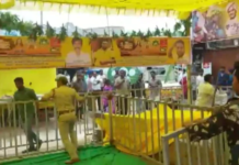 Chandrababu Naidu stages protest after YSRCP cadres demolish Anna canteen in Andhra’s Kuppam