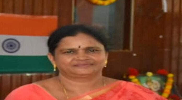 Five lecturers from Anantapur get Best Teacher awards