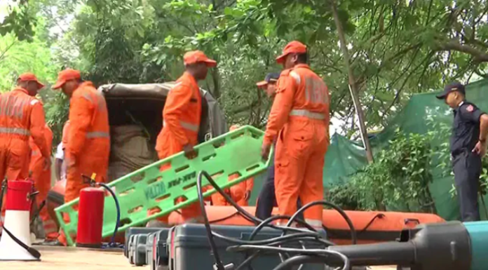 Cyclone Approaching, Heavy Rain Alert For Tamil Nadu, Andhra Pradesh